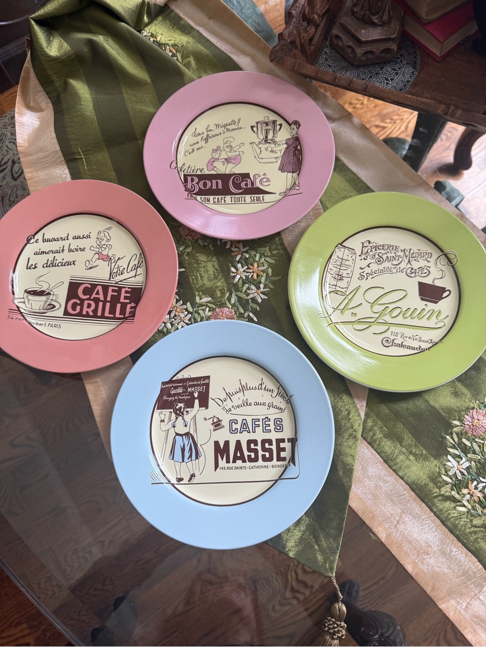 NEW Set of 4 Rosanna Vintage Style Cafe Paris 50's Salad Plates 8"